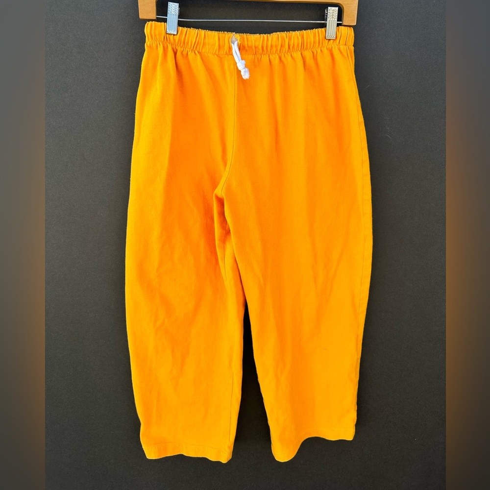 Yellow pants